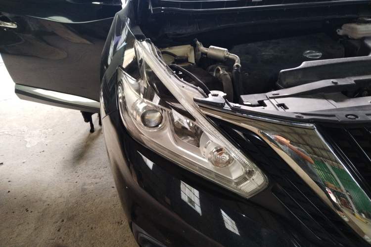 Used Nissan Murano 2017 2.5L XE Two-Wheel Drive Elite Edition
