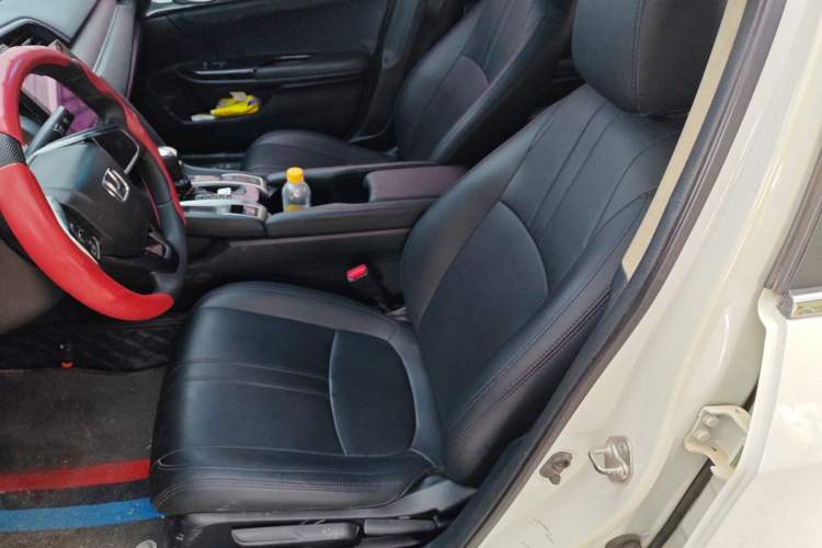 Used Honda Civic 2016 180TURBO CVT Comfort Version
