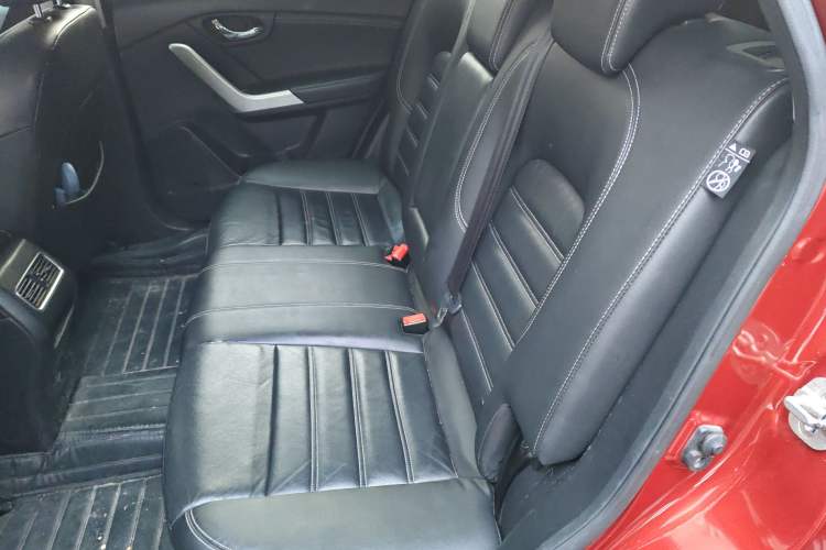 Used Venucia T90 2017 2.0L CVT Smart Edition
