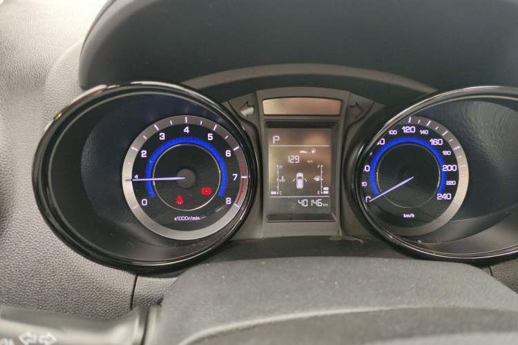 Used CHANGAN CS15 2016 1.5L Automatic Fashion Edition
