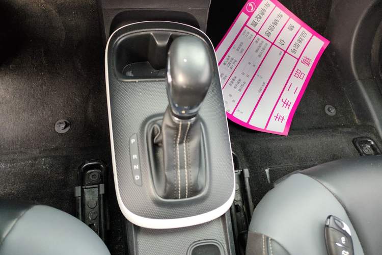 Used Roewe Clever 2022 311km QiQi BoBo Edition