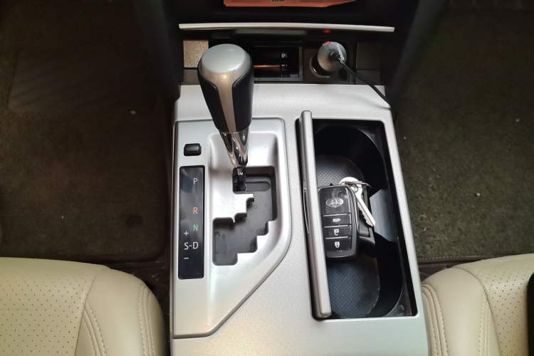 Used Toyota Camry 2012 Junrui 2.0S Radiant Edition