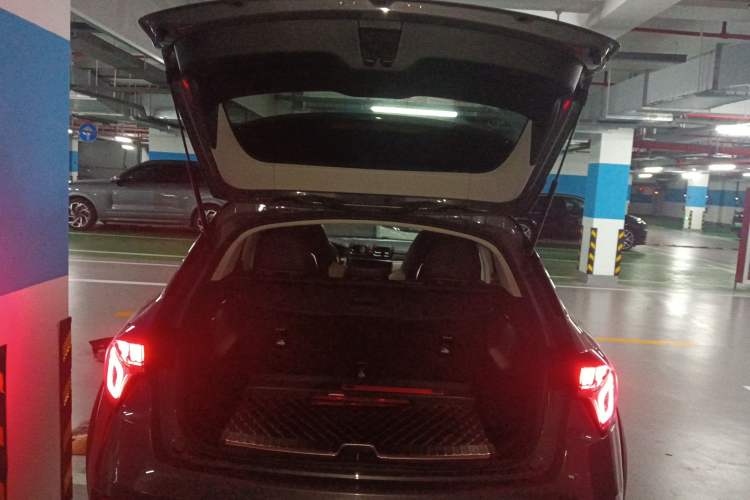 Used Lynk & Co 02 2018 1.5T DCT Two-Wheel Drive Zhaopu Version China V Standard