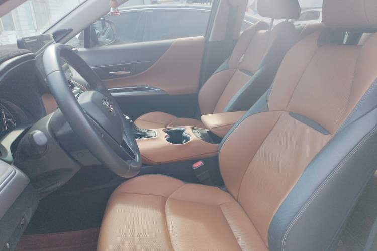 Used Toyota Venza 2022 2.0L CVT Two-Wheel Drive Prestige Edition Left Front Seat