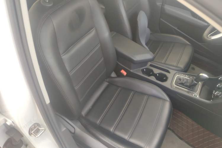 Used Volkswagen Lavida 2024 300TSI DSG Full-Comfort Edition