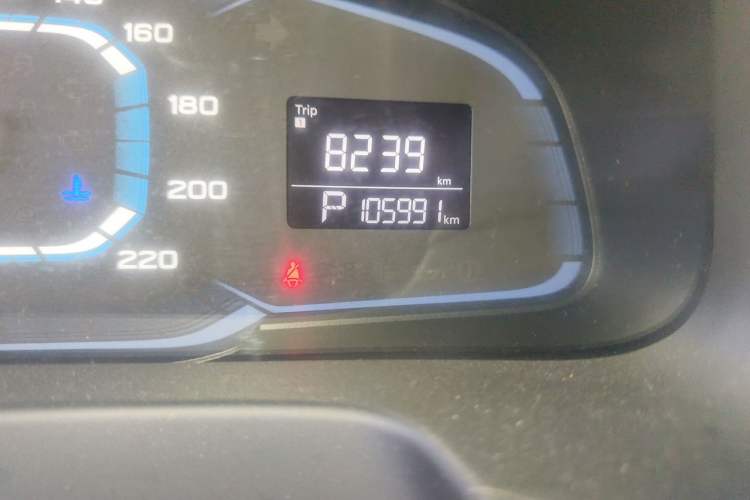 Used Roewe 360 2015 1.5L Automatic Luxury Edition

