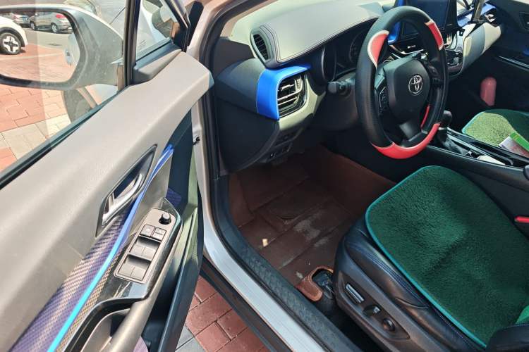 Used Toyota C-HR 2020 2.0L Leading Edition
