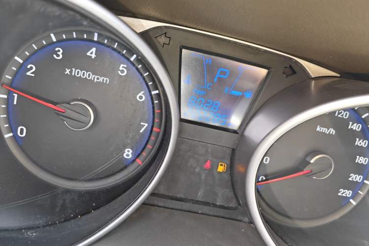 Used Hyundai ix35 2012 2.0L Automatic Two-Wheel Drive Elite Edition GLS Odometer Close Up