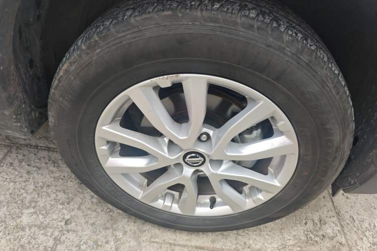 Used Nissan X-Trail 2019 2.0L CVT Smart Connect Comfort Edition 2WD Right Front Wheel Hub