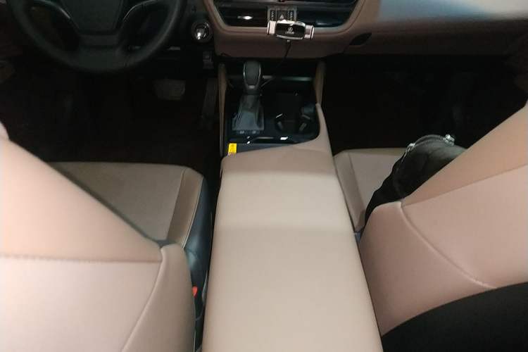 Used Lexus ES 2025 200 Premium Edition