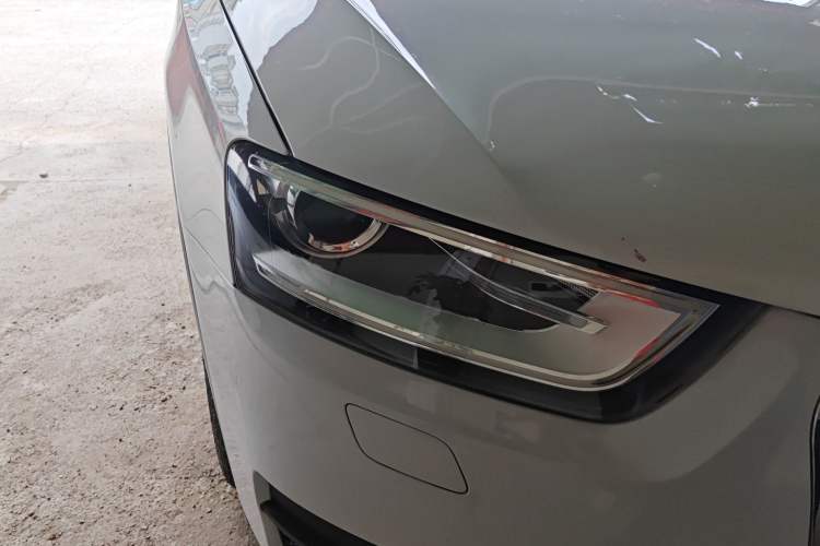 Used Audi Q3 2013 35 TFSI quattro Technology Edition Right Front Headlight