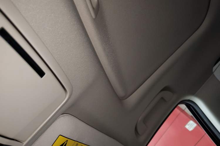 Used Honda Odyssey 2017 2.4L Smart Edition Headliner