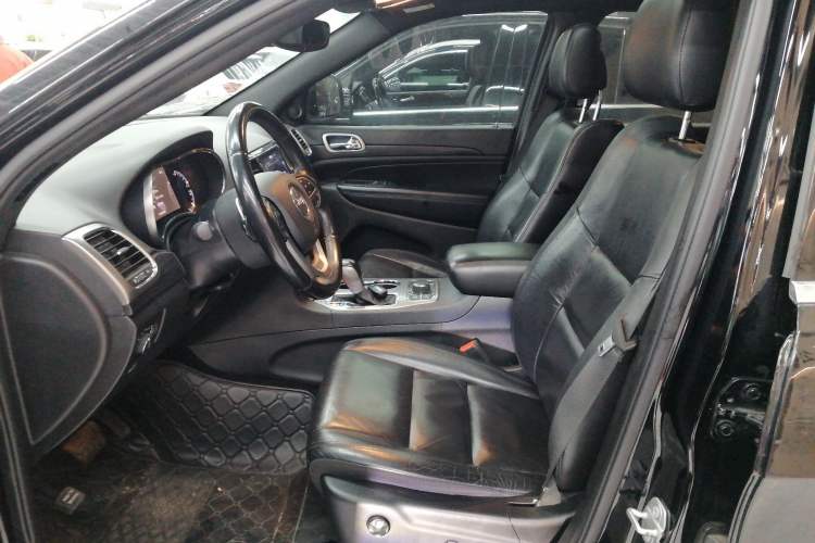 Used Jeep Grand Cherokee 2020 3.0L Professional Navigation Edition