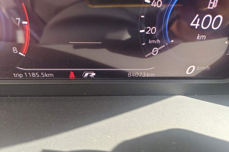 Used Volkswagen Magotan 2020 330TSI DSG Luxury Edition Odometer Close Up