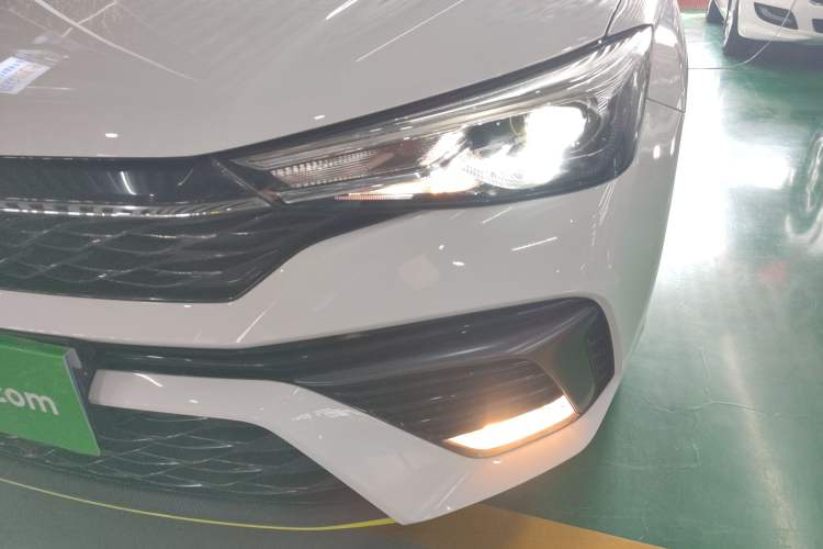 Used Roewe i5 2021 1.5L CVT Platinum Edition Left Front Headlight