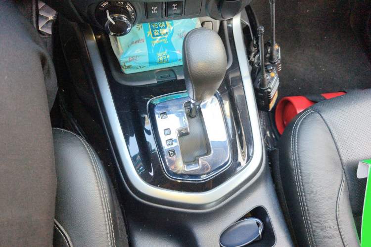 Used Nissan Terra 2018 2.5L Automatic 4x4 Luxury Edition