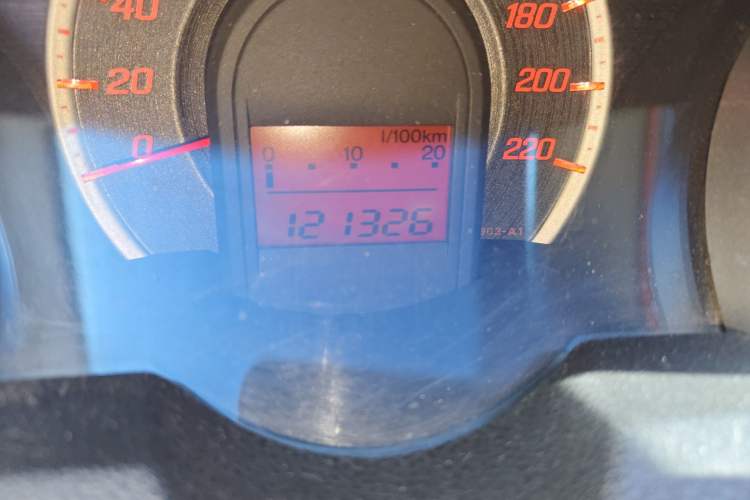 Used Honda Fit 2011 1.3L automatic comfort version Odometer Close Up