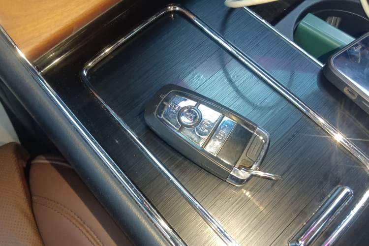 Used Lincoln Aviator 2020 3.0T V6 All-Wheel Drive Executive Version