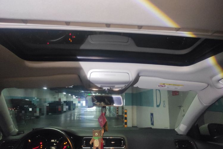 Used Volkswagen Sagitar 2017 230TSI Automatic Comfort Version