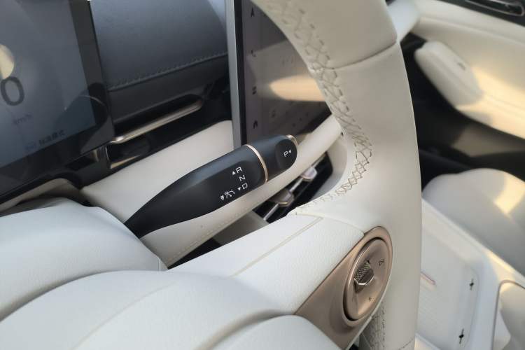 Used Baojun Yunhai 2024 600km Pure Electric Version
