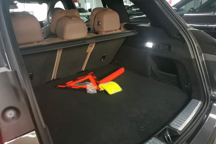 Used Li Auto L7 2025 Ultra Smart Refreshed Edition Trunk