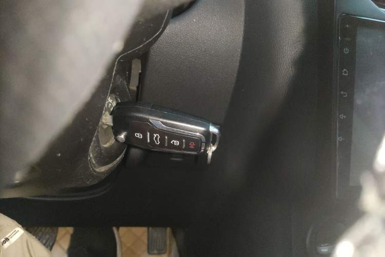 Used Nissan Qashqai 2011 1.6XE Wind 5MT 2WD
