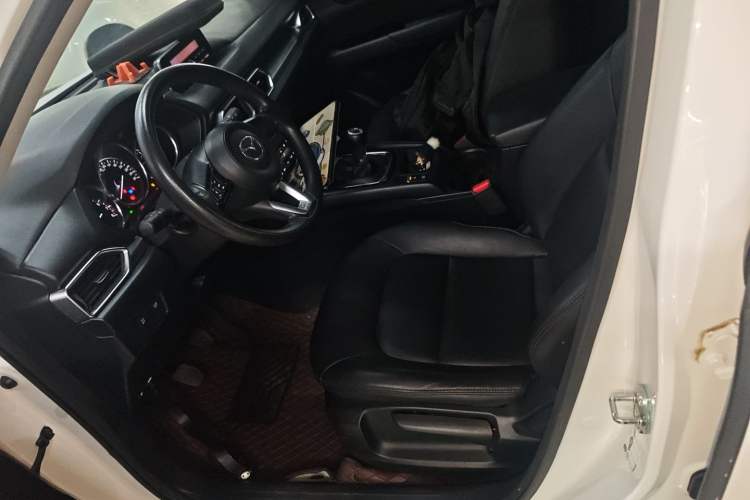 Used Mazda CX-5 2017 2.0L Manual Two-Wheel Drive Comfort Version China V Standard
