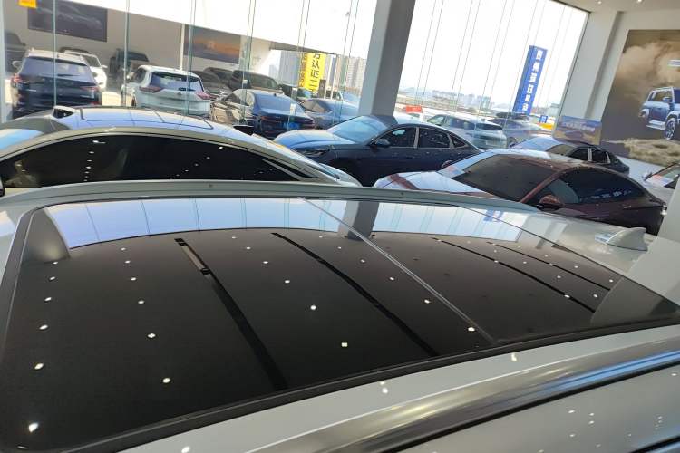 Used BYD Tang New Energy 2025 DM-i 115KM Prestige Model Roof