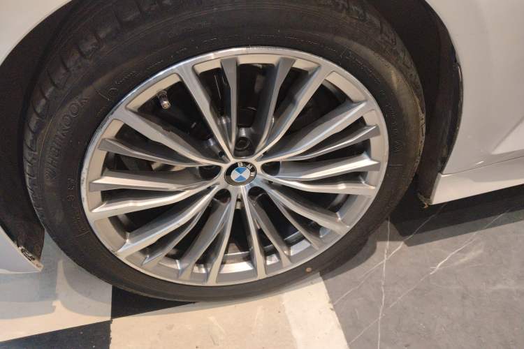 Used BMW 3 Series 2020 325Li First Edition
