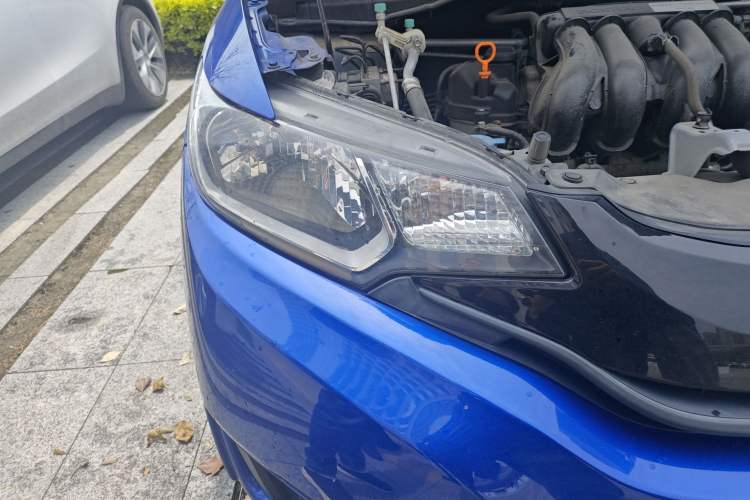 Used Honda Fit 2016 1.5L LXS CVT Comfort Sunroof Version
