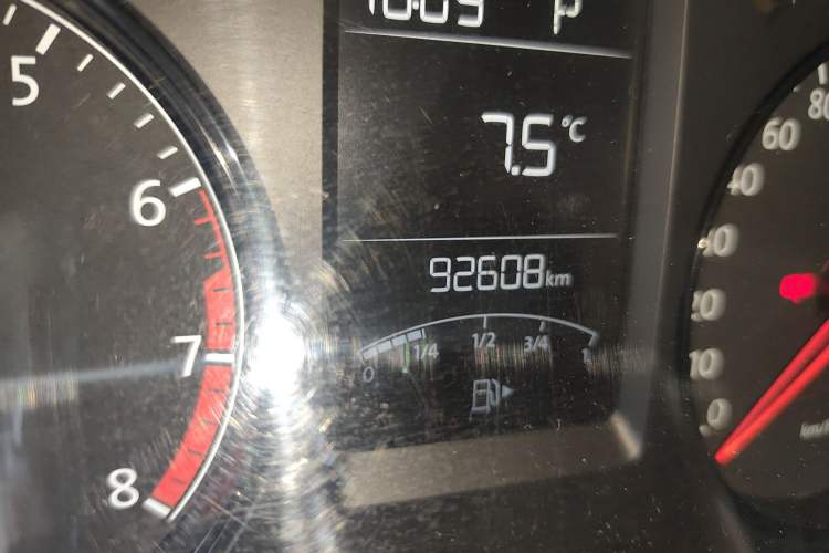 Used Volkswagen Gran Lavida 2013 1.6L Automatic Fashion Model
