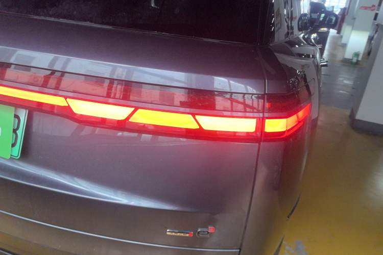 Used Denza N9 2025 Prestige Version