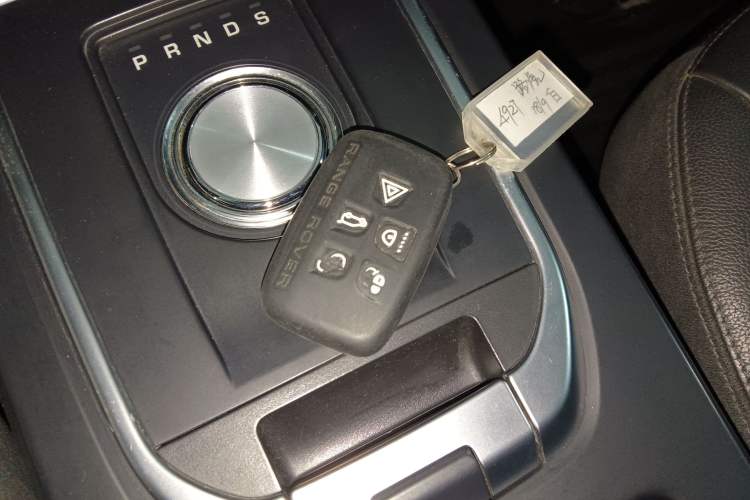 Used Land Rover Discovery Sport 2018 200 PS PURE Edition