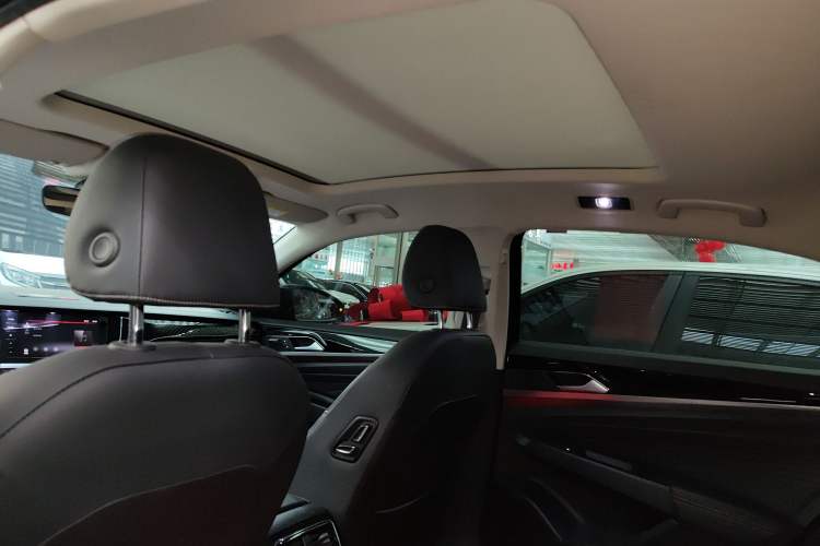 Used Volkswagen Passat 2023 Revised 330TSI Starry Elite Edition
