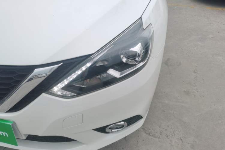 Used Nissan Sylphy 2018 1.6XV CVT Deluxe Edition Left Front Headlight