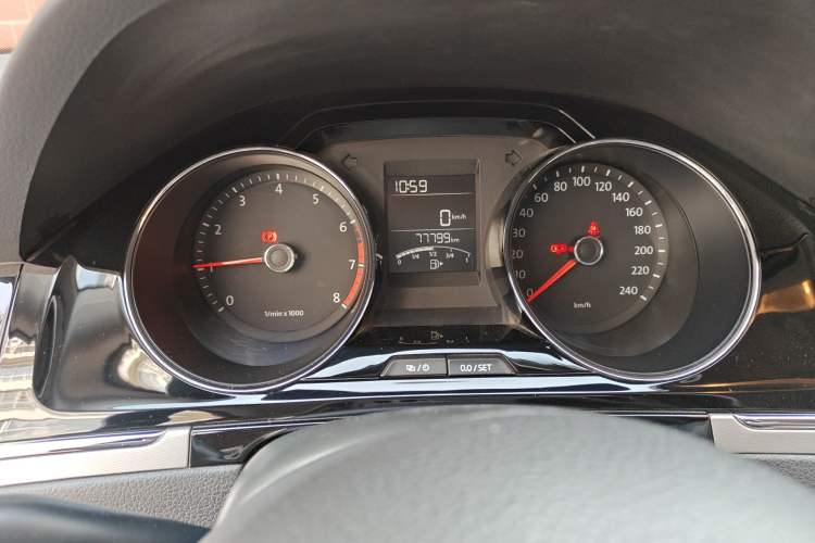 Used Volkswagen Bora 2014 1.6L Manual Comfort Model Instrument Cluster