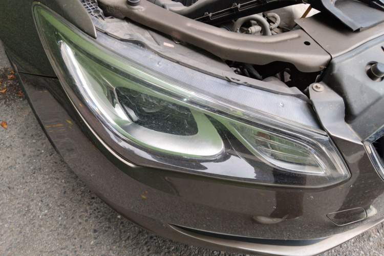 Used Buick GT 2016 15N Automatic Elite Edition Right Front Headlight