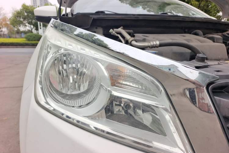 Used Venucia T70 2015 2.0L Manual RuiQu Version Right Front Headlight