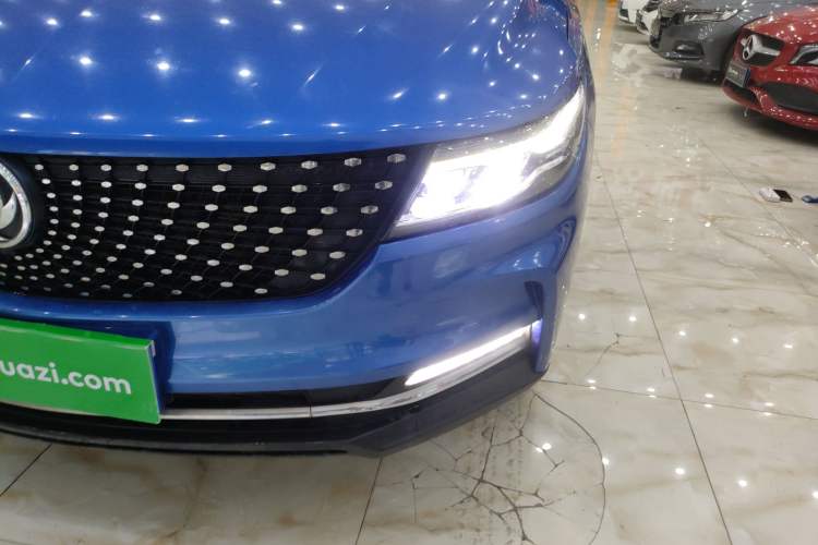 Used Dongfeng Fengon ix5 2019 220T CVT ZhiShang Trim China V Standard
