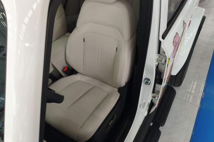 Used iCAR V23 2025 501 Four-Wheel Drive Intelligent Driving Version