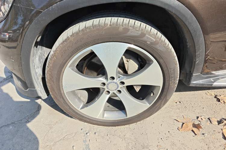 Used Mercedes-Benz GLC 2016 GLC 300 4MATIC Luxury Model