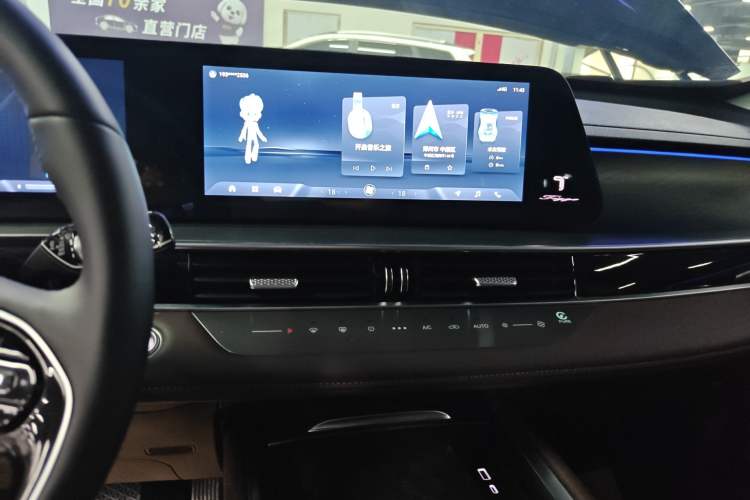 Used Chery Tiggo 8 PRO 2024 Champion Edition 390T Four-Wheel Drive Peak Version 5 Seats
