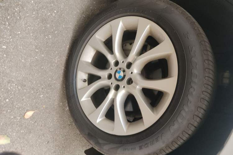 Used BMW X5 2018 xDrive28i
