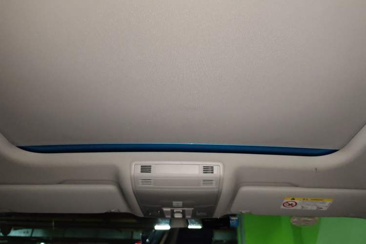 Used Volkswagen Magotan 2018 Facelift 330TSI DSG Luxury Model Headliner