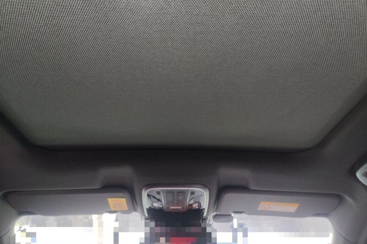 Used Haval H6 2017 Red Label 2.0T Automatic Two-Wheel Drive ZhiShang Model
