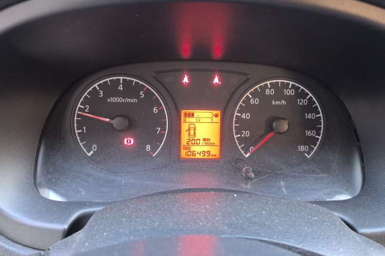 Used Venucia R30 2014 1.2L Manual Enjoyment Edition