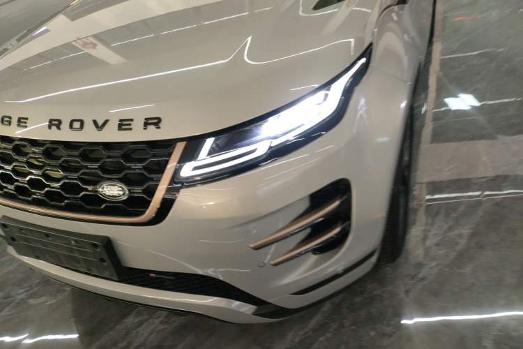 Used Land Rover Range Rover Evoque 2023 Aurora L 249 PS Collins Antique Bronze Special Edition