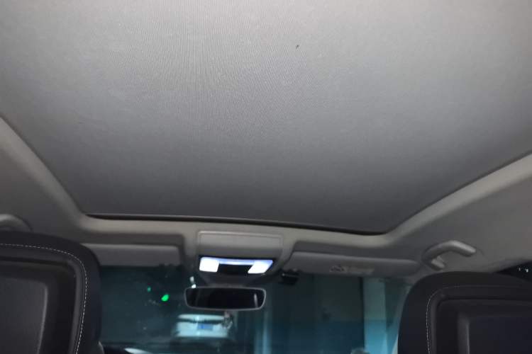 Used Volkswagen Passat 2020 330TSI Prestige Edition China VI Standard Headliner