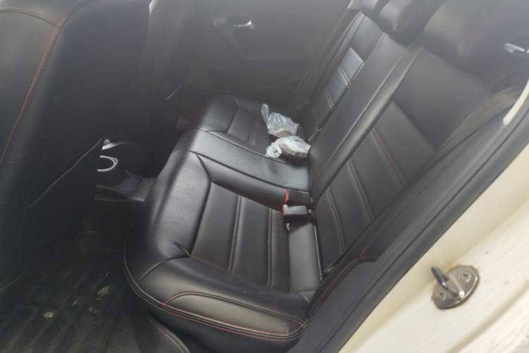 Used Volkswagen Polo 2016 1.4L Manual Fashion Model
