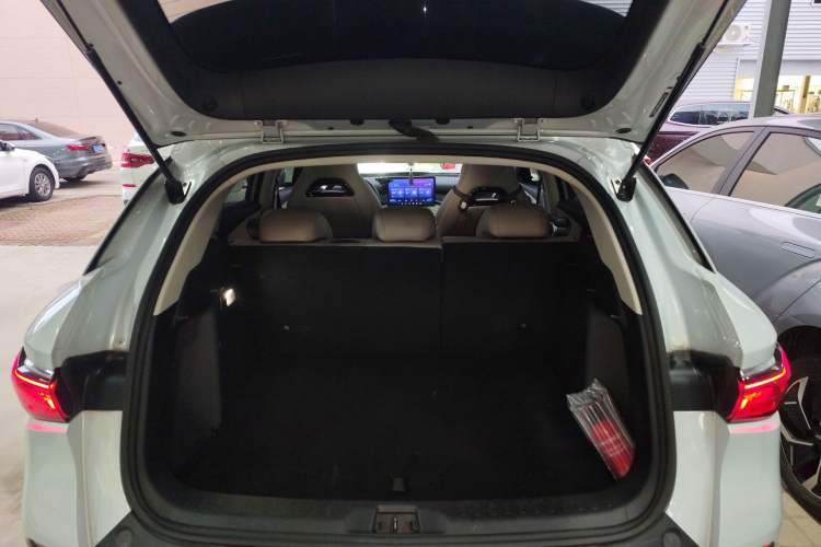 Used BYD Yuan PLUS 2024 Honor Edition 430KM Leading Model
